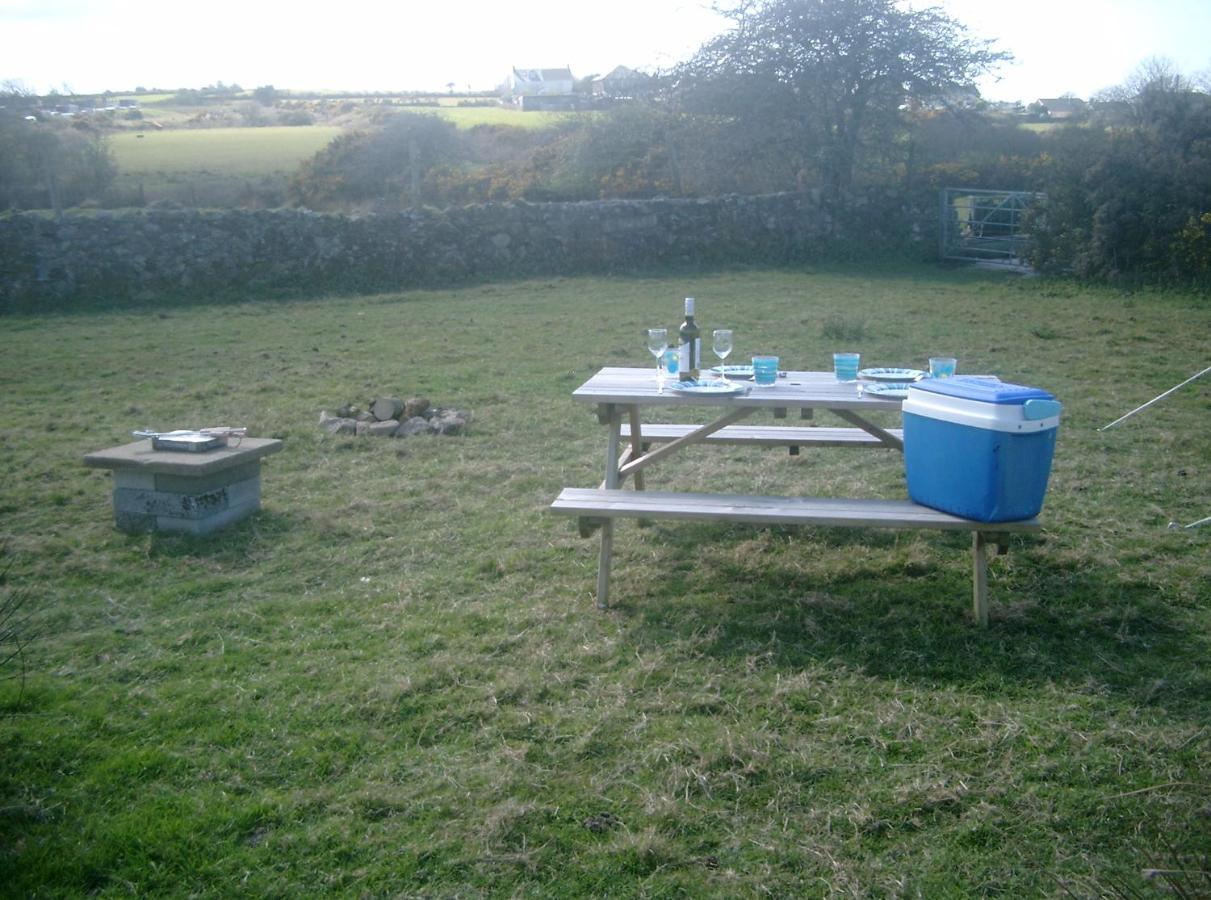 Cornish Skies Glamping Pool Extérieur photo