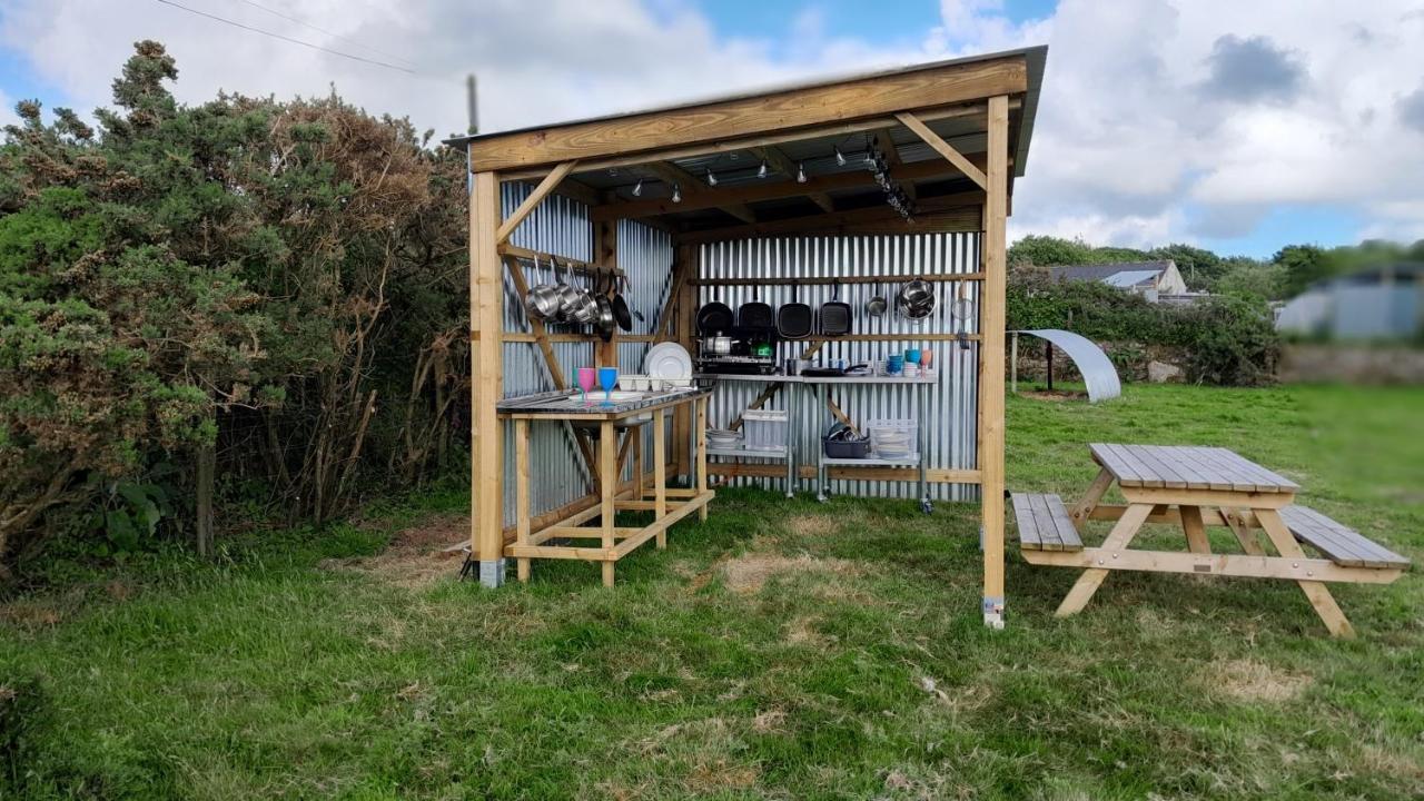 Cornish Skies Glamping Pool Extérieur photo