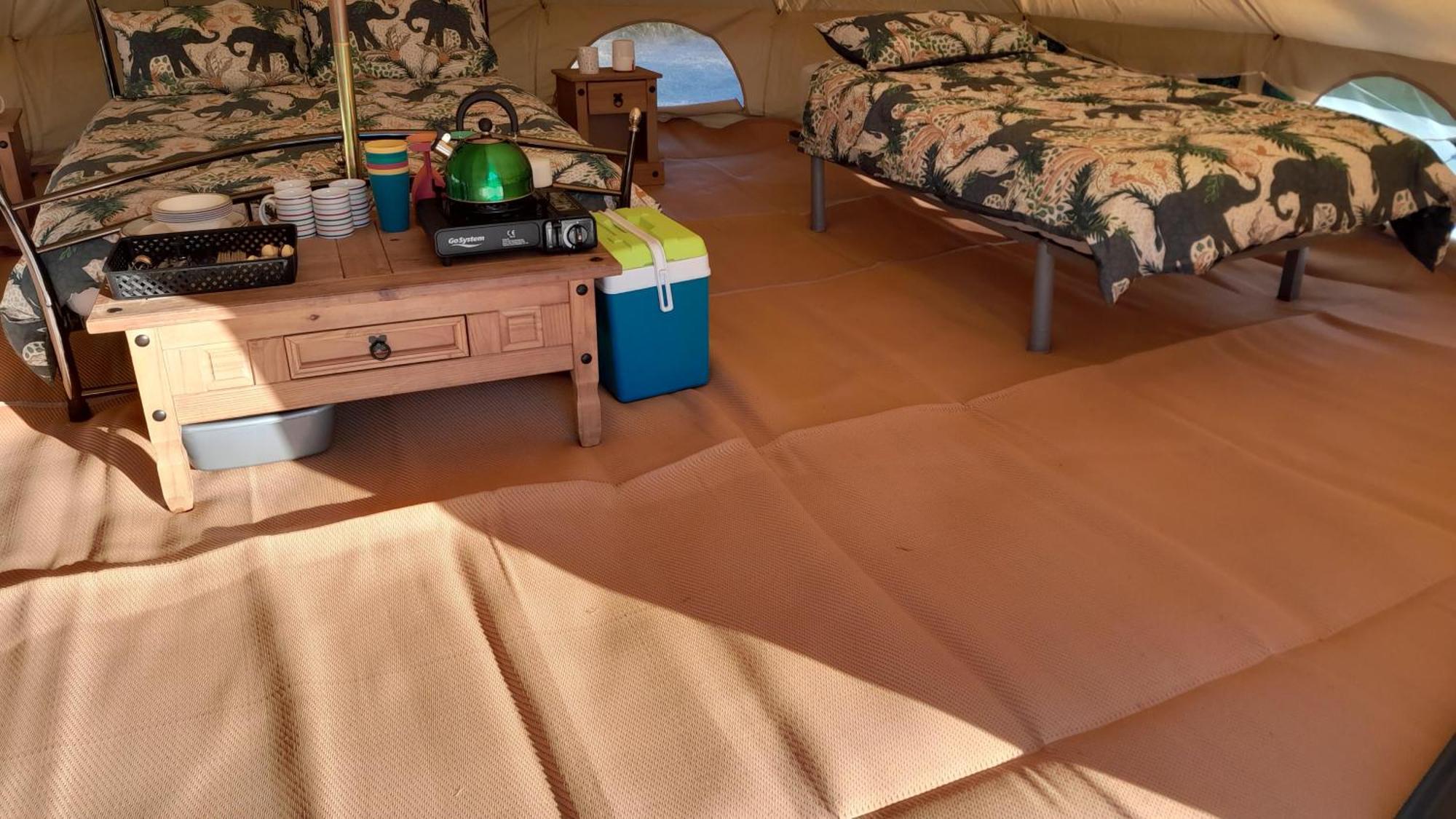Cornish Skies Glamping Pool Extérieur photo